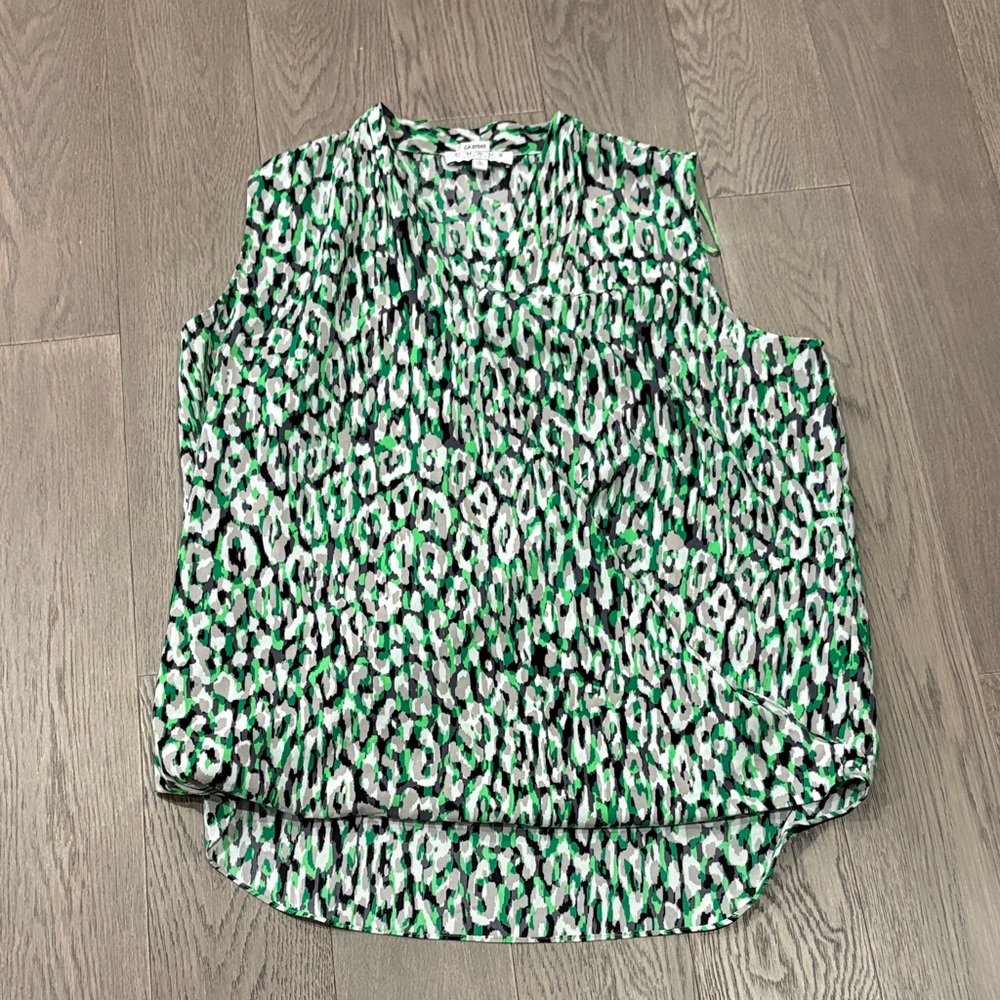 Chaus Green and Black Patterned Blouse